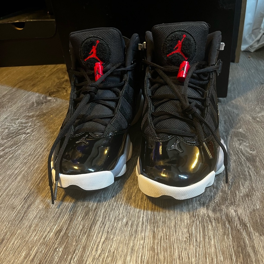 Nike Jordan’s (Men)